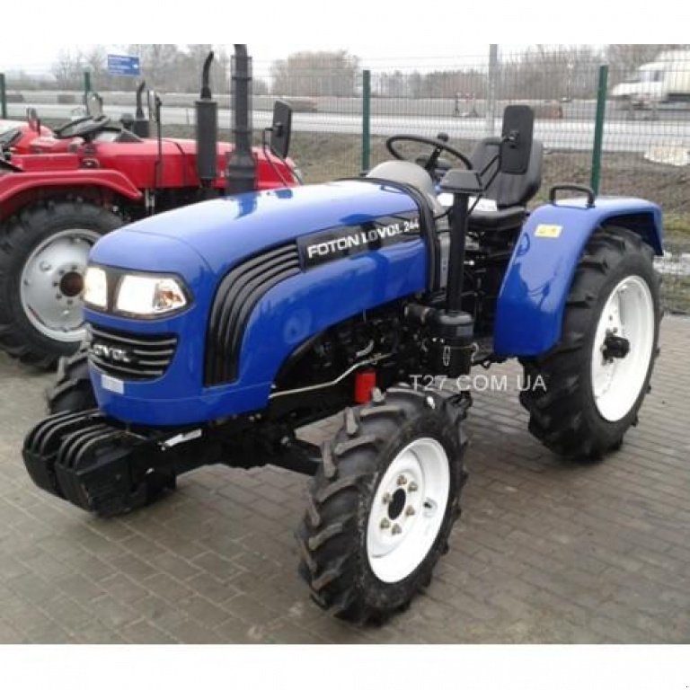 Hopfentraktor a típus LOVOL Lovol 244, Neumaschine ekkor: Глеваха (Kép 2)