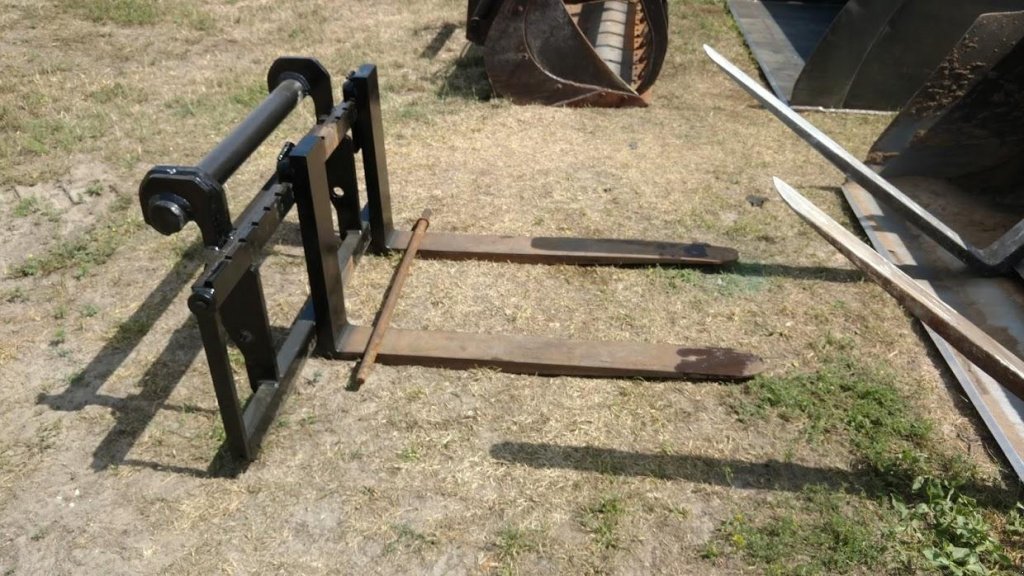 Teleskopstapler of the type Manitou MLT 741, Neumaschine in Не обрано (Picture 10)