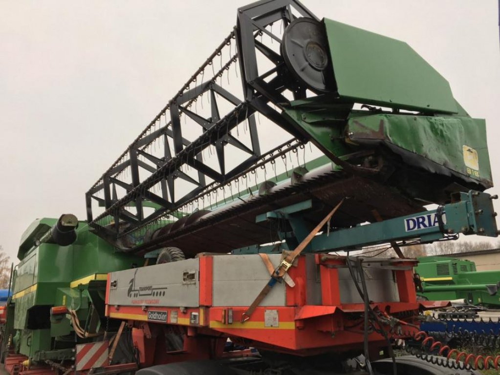 Oldtimer-Mähdrescher typu John Deere 2264,  v Луцьк (Obrázek 5)