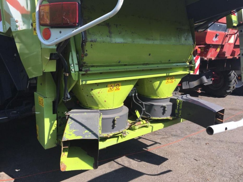 Oldtimer-Mähdrescher des Typs CLAAS Lexion 480, Neumaschine in Луцьк (Bild 4)