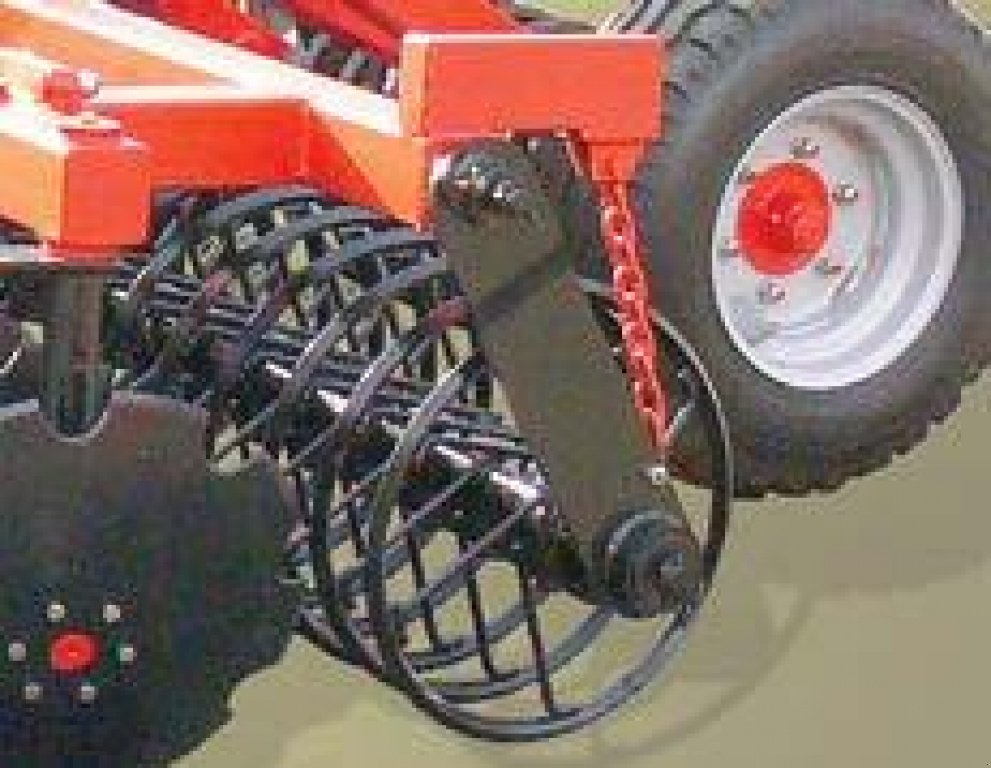 Wiesenegge typu CHERVONA ZIRKA Pallada 6000,  v Дніпропетровськ (Obrázek 2)