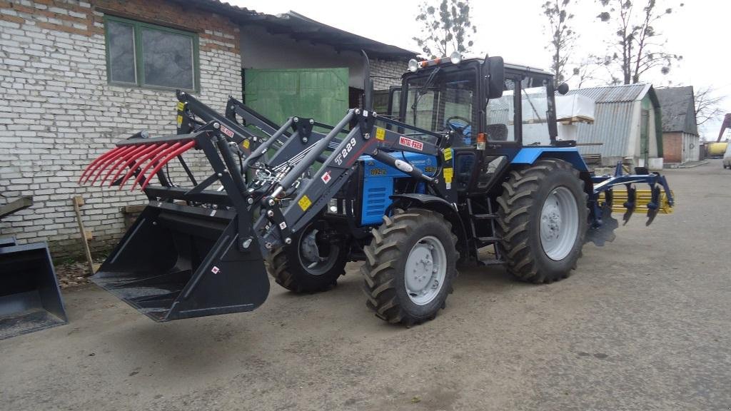 Frontlader of the type Metal-Fach Т229-D15, Neumaschine in Львів (Picture 5)