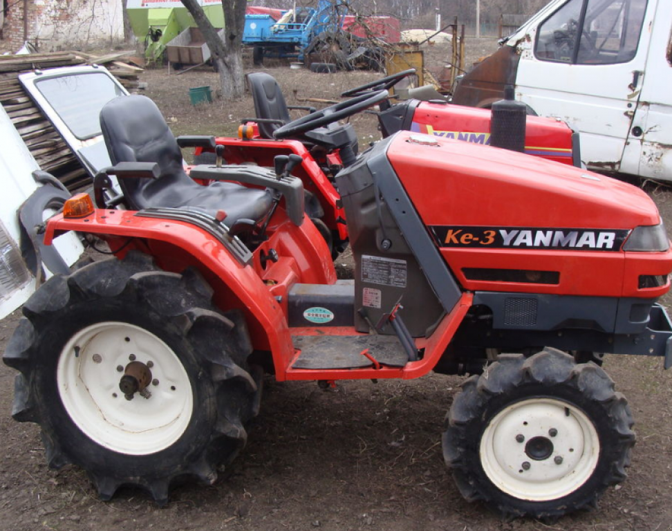 Hopfentraktor a típus Yanmar Ke-3, Neumaschine ekkor: Золотоноша (Kép 1)