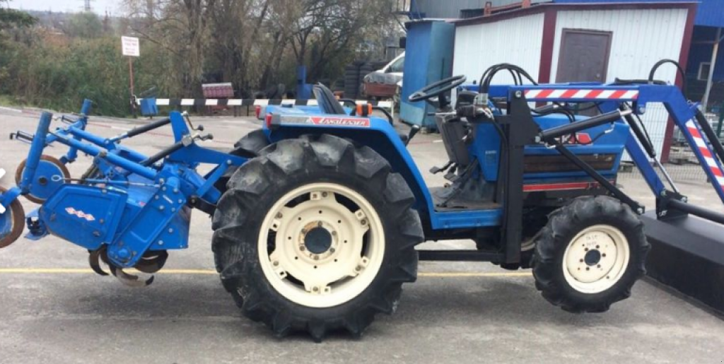 Hopfentraktor typu Iseki TA317, Neumaschine v Харків (Obrázek 4)