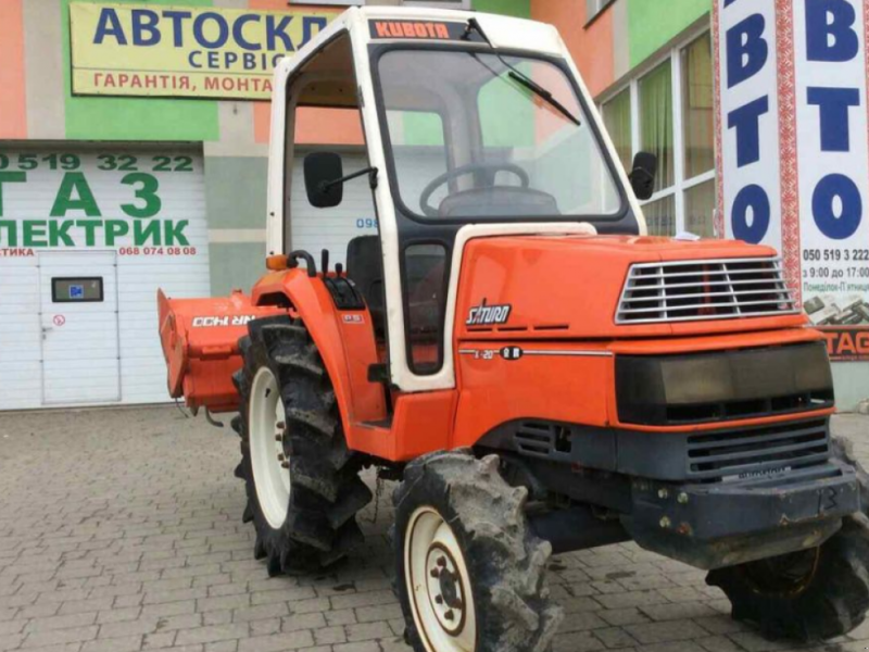 Hopfentraktor del tipo Kubota Х 20, Neumaschine en Луцьк (Imagen 1)