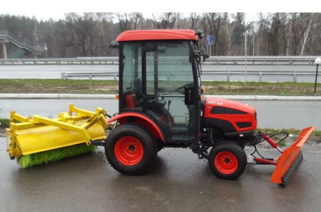 Hopfentraktor a típus LOVOL TE 244, Neumaschine ekkor: Київ (Kép 4)