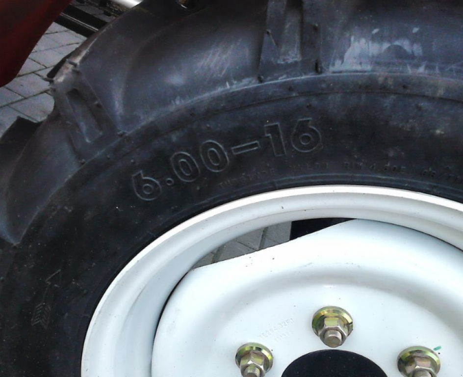 Hopfentraktor a típus LOVOL 244 С, Neumaschine ekkor: Київ (Kép 3)