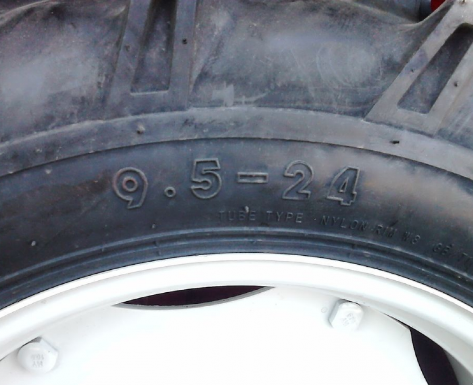 Hopfentraktor a típus LOVOL 244 С, Neumaschine ekkor: Київ (Kép 4)