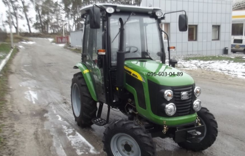 Hopfentraktor a típus Zoomlion RF-354B, Neumaschine ekkor: Київ (Kép 3)