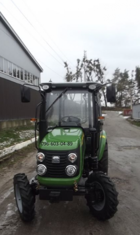 Hopfentraktor a típus Zoomlion RF-354B, Neumaschine ekkor: Київ (Kép 2)