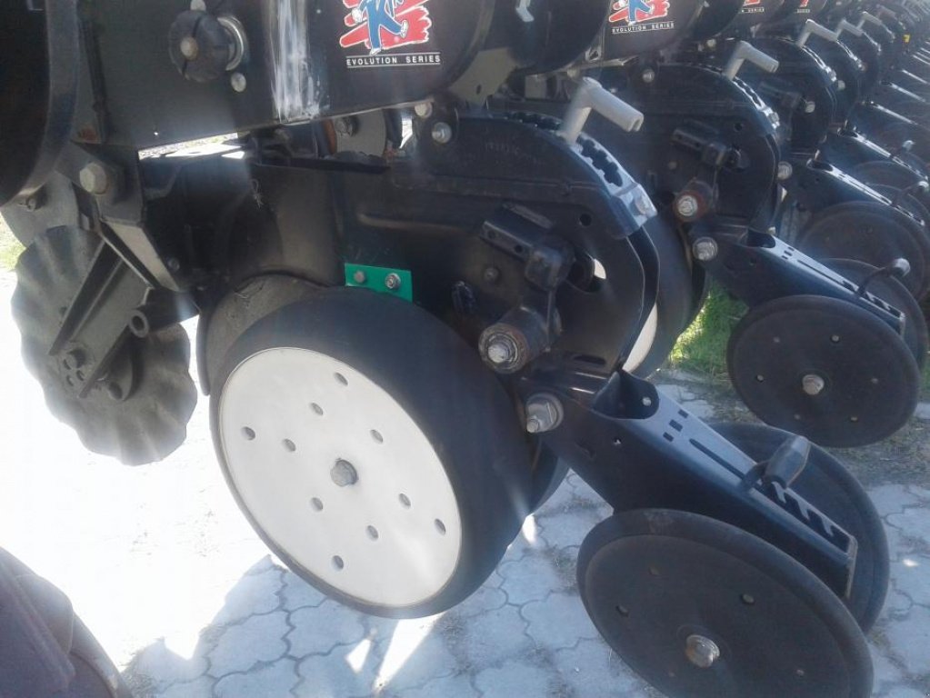 Gareeggenfelder typu Kinze 3600,  v Дніпропетровськ (Obrázek 4)