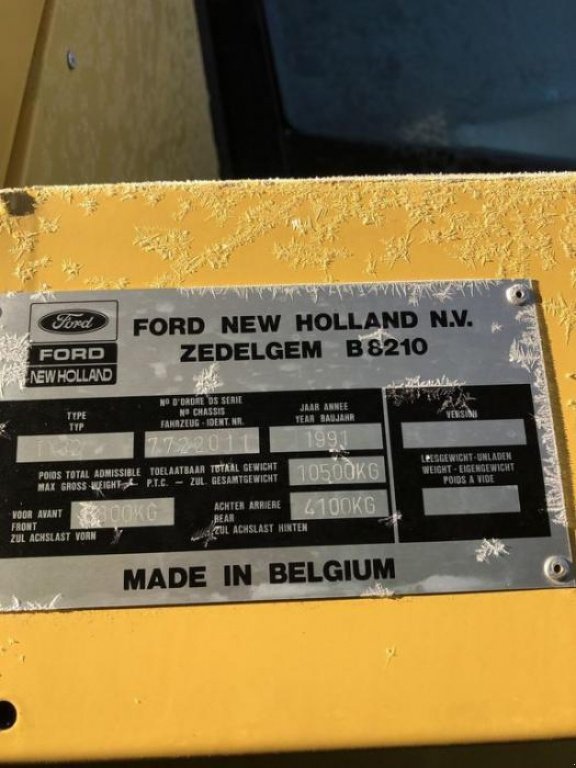 Oldtimer-Mähdrescher tipa New Holland TX32, Neumaschine u Володарка (Slika 3)