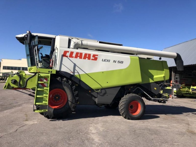 Oldtimer-Mähdrescher typu CLAAS Lexion 580, Neumaschine v Володарка (Obrázek 1)
