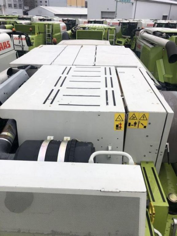 Oldtimer-Mähdrescher typu CLAAS Lexion 460, Neumaschine v Володарка (Obrázek 12)