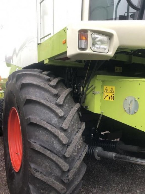 Oldtimer-Mähdrescher typu CLAAS Lexion 460, Neumaschine v Володарка (Obrázek 11)