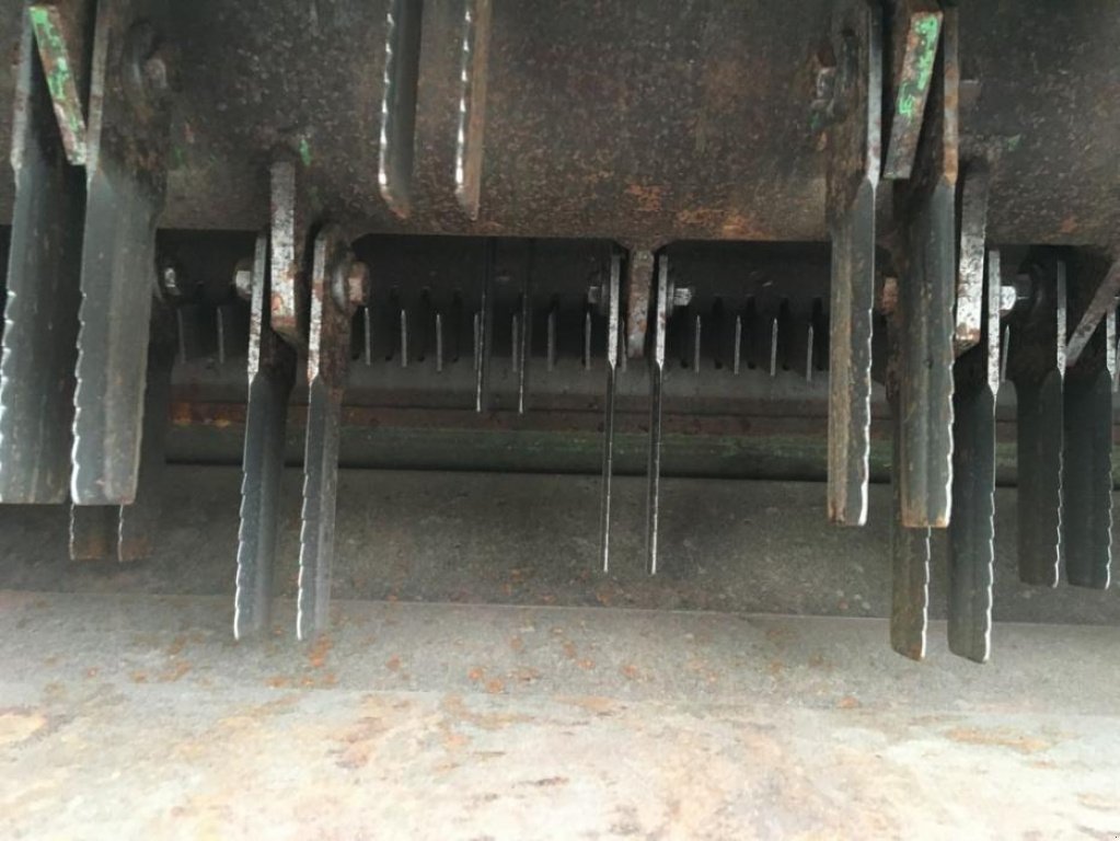 Oldtimer-Mähdrescher des Typs John Deere T660, Gebrauchtmaschine in Володарка (Bild 7)