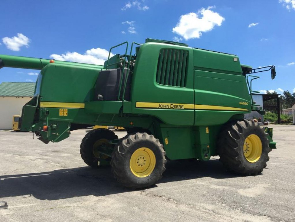 Oldtimer-Mähdrescher a típus John Deere W660, Gebrauchtmaschine ekkor: Володарка (Kép 7)