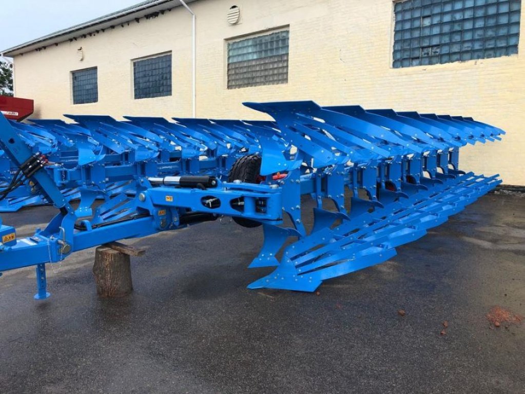 Scheibenpflug типа Lemken EuroDiamant 11/7+1, Gebrauchtmaschine в Володарка (Фотография 1)