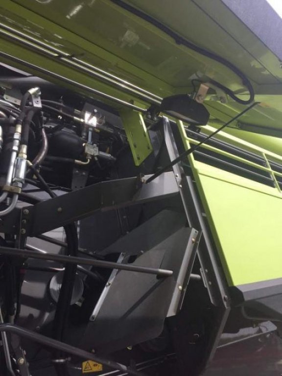 Oldtimer-Mähdrescher typu CLAAS Lexion 760, Neumaschine v Володарка (Obrázek 10)