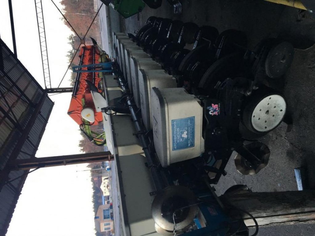 Gareeggenfelder typu Kinze 3000, Gebrauchtmaschine v Володарка (Obrázek 3)