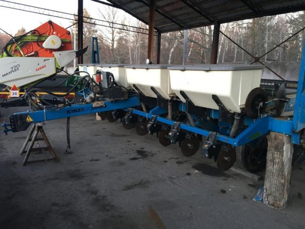 Gareeggenfelder typu Kinze 3000, Gebrauchtmaschine v Володарка (Obrázek 1)