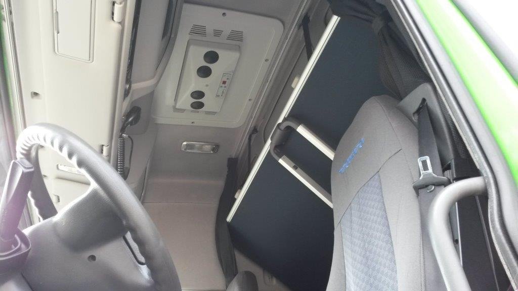 Muldenkipper typu Volvo FH13 4x2 T ADR, Neumaschine v Київ (Obrázek 5)