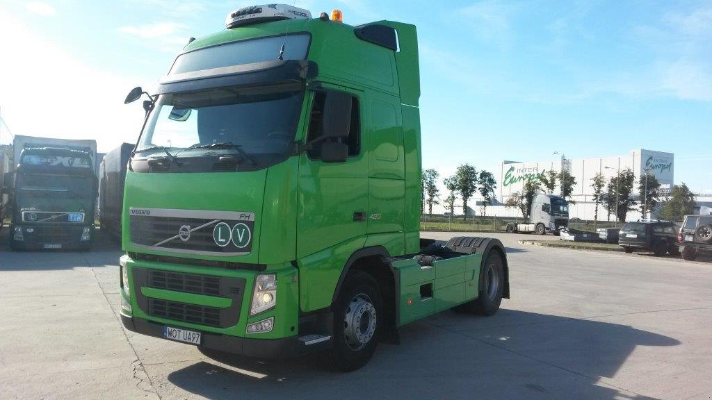 Muldenkipper typu Volvo FH13 4x2 T ADR, Neumaschine v Київ (Obrázek 9)