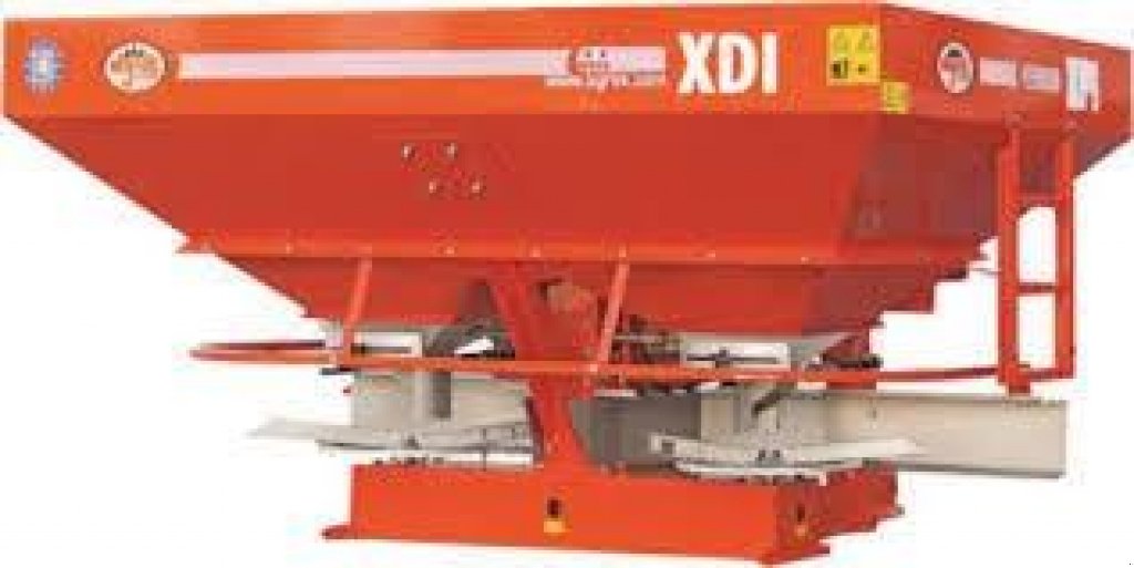 Sandstreuer & Salzstreuer от тип agrex XDI 3000,  в Золотоноша (Снимка 1)