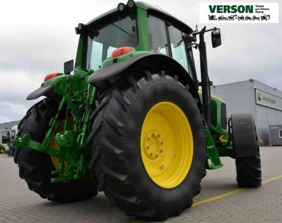 Oldtimer-Traktor van het type John Deere 6820, Neumaschine in Київ (Foto 9)