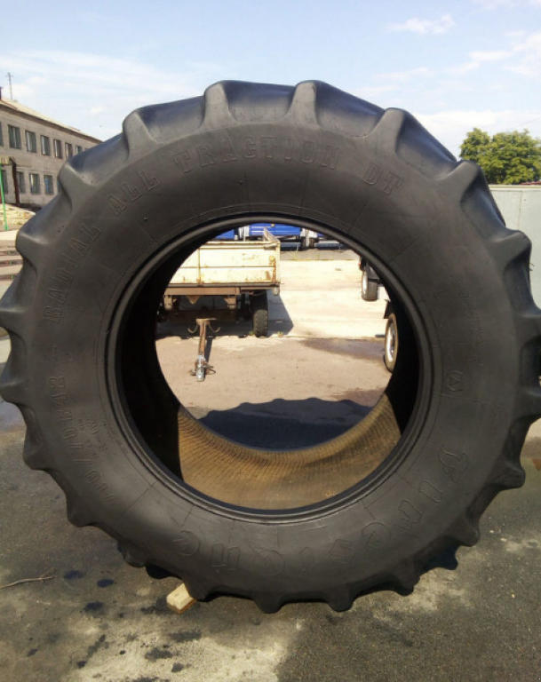 Reifen typu Firestone 710/70R42,  v Житомир (Obrázek 3)