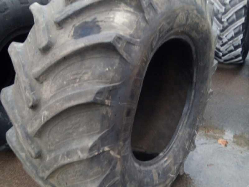 Reifen du type GoodYear 520/85R42.00 (20.8R42),  en Житомир (Photo 1)