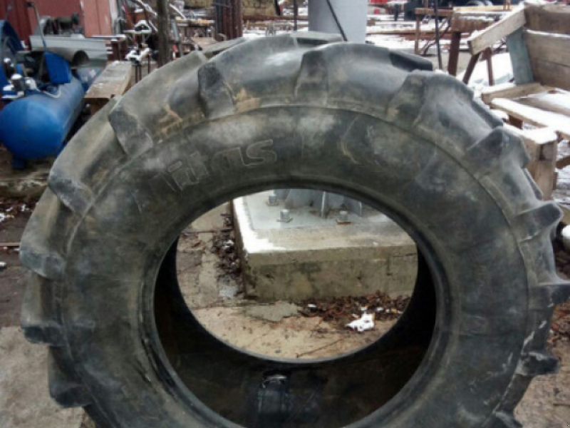 Reifen des Typs GoodYear 800/65R32 (30.5R32),  in Житомир (Bild 1)