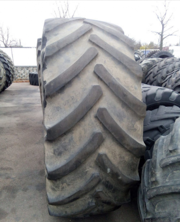 Reifen a típus GoodYear 710/70R42,  ekkor: Житомир (Kép 2)