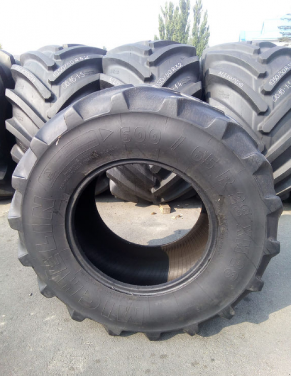 Reifen des Typs Michelin 600/65R28 XM 28,  in Житомир (Bild 3)