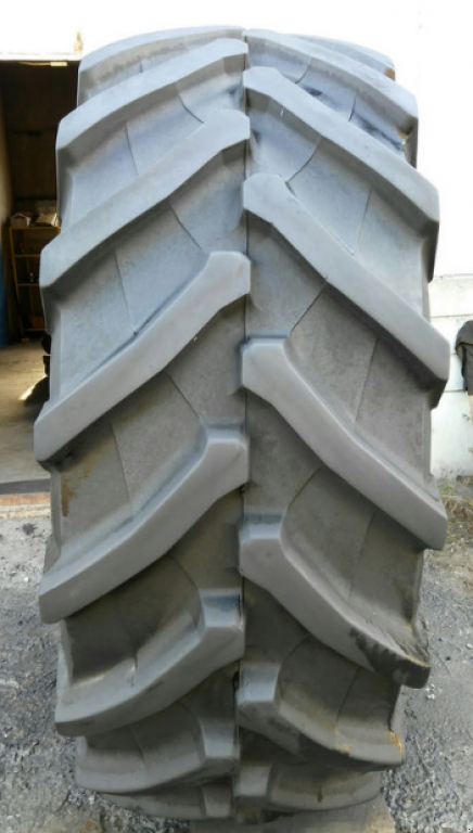 Reifen typu Trelleborg 710/75R42 TM900,  v Житомир (Obrázek 1)