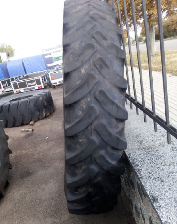 Reifen typu Dneproshina 620/70R42,  v Житомир (Obrázek 2)