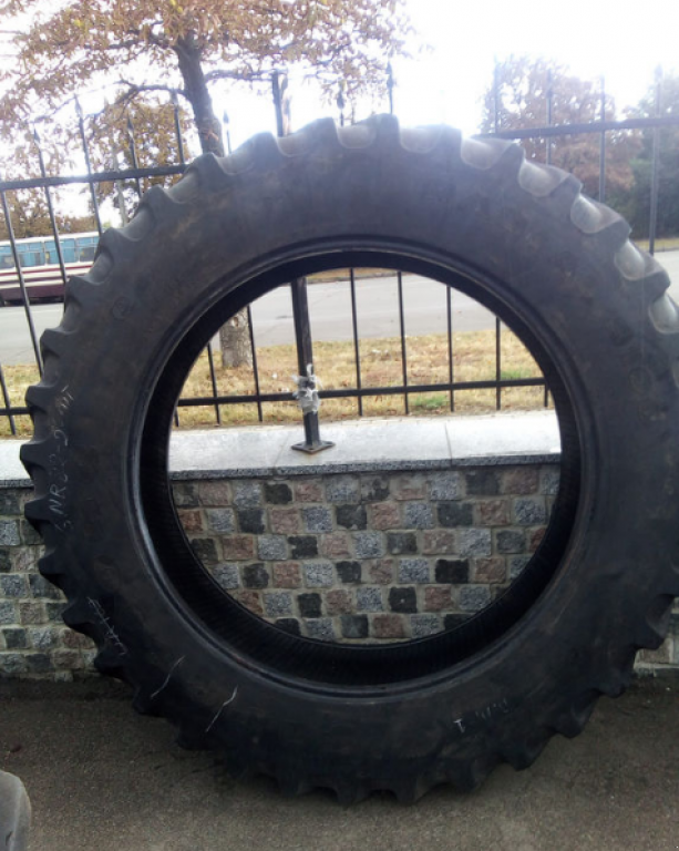 Reifen typu Dneproshina 620/70R42,  v Житомир (Obrázek 3)