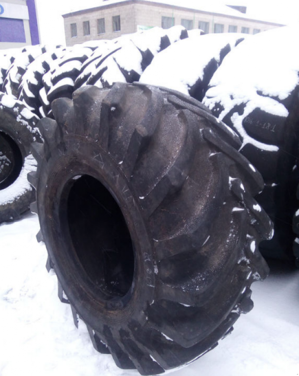 Reifen typu Dneproshina 23.1R26,  v Житомир (Obrázek 1)