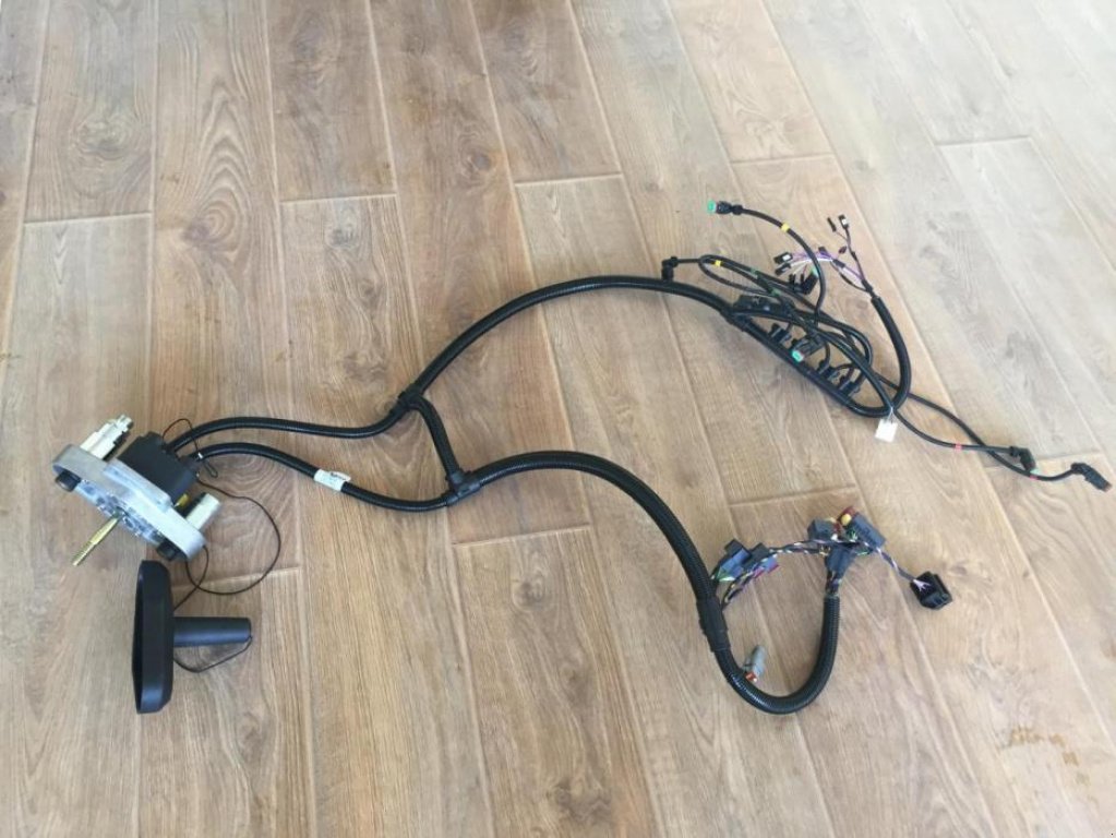 Sonnenblumenschneidwerk typu CLAAS Sunspeed 12-70, Neumaschine v Суми (Obrázek 5)