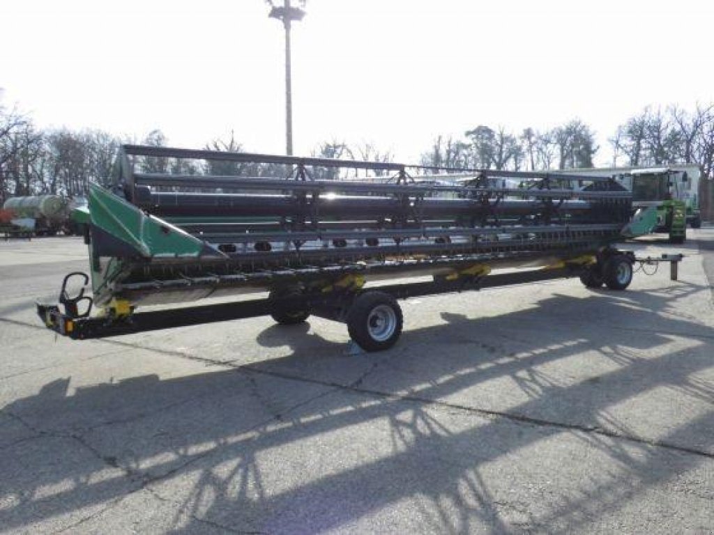 Oldtimer-Mähdrescher a típus John Deere S670, Neumaschine ekkor: Полтава (Kép 3)