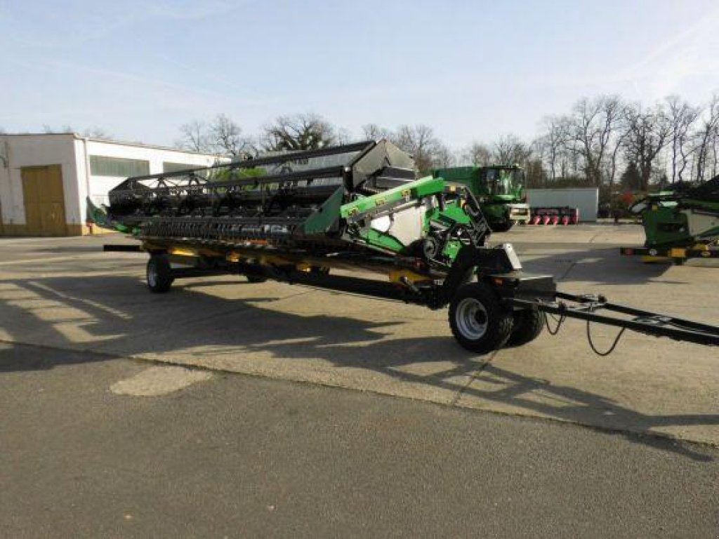 Oldtimer-Mähdrescher a típus John Deere S670, Neumaschine ekkor: Полтава (Kép 2)