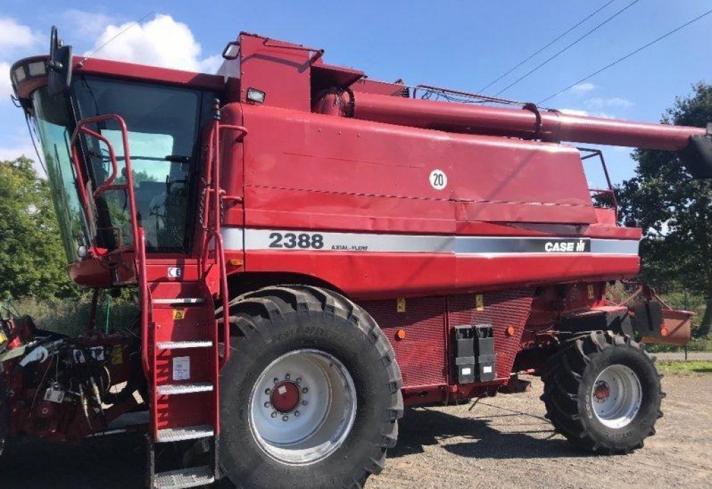 Oldtimer-Mähdrescher typu Case IH 2388, Neumaschine v Полтава (Obrázek 1)