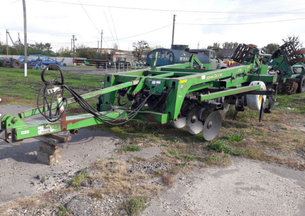 Spatenpflug typu John Deere 2700,  v Львів (Obrázek 1)