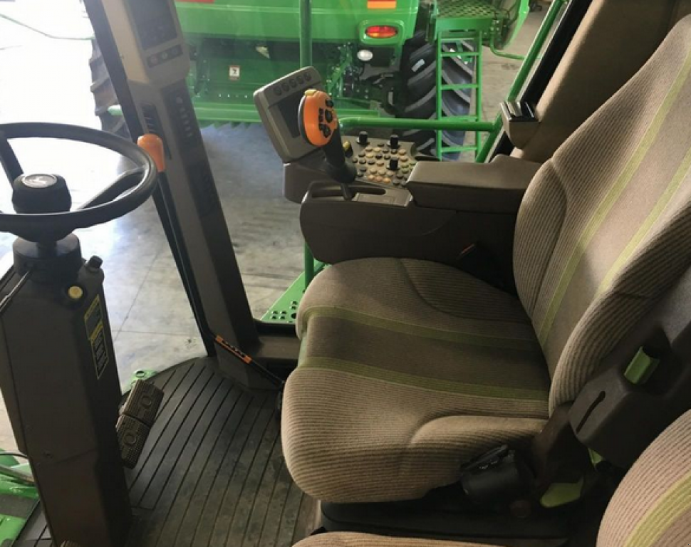 Oldtimer-Mähdrescher typu John Deere 9770 STS, Neumaschine v Біла Церква (Obrázek 8)