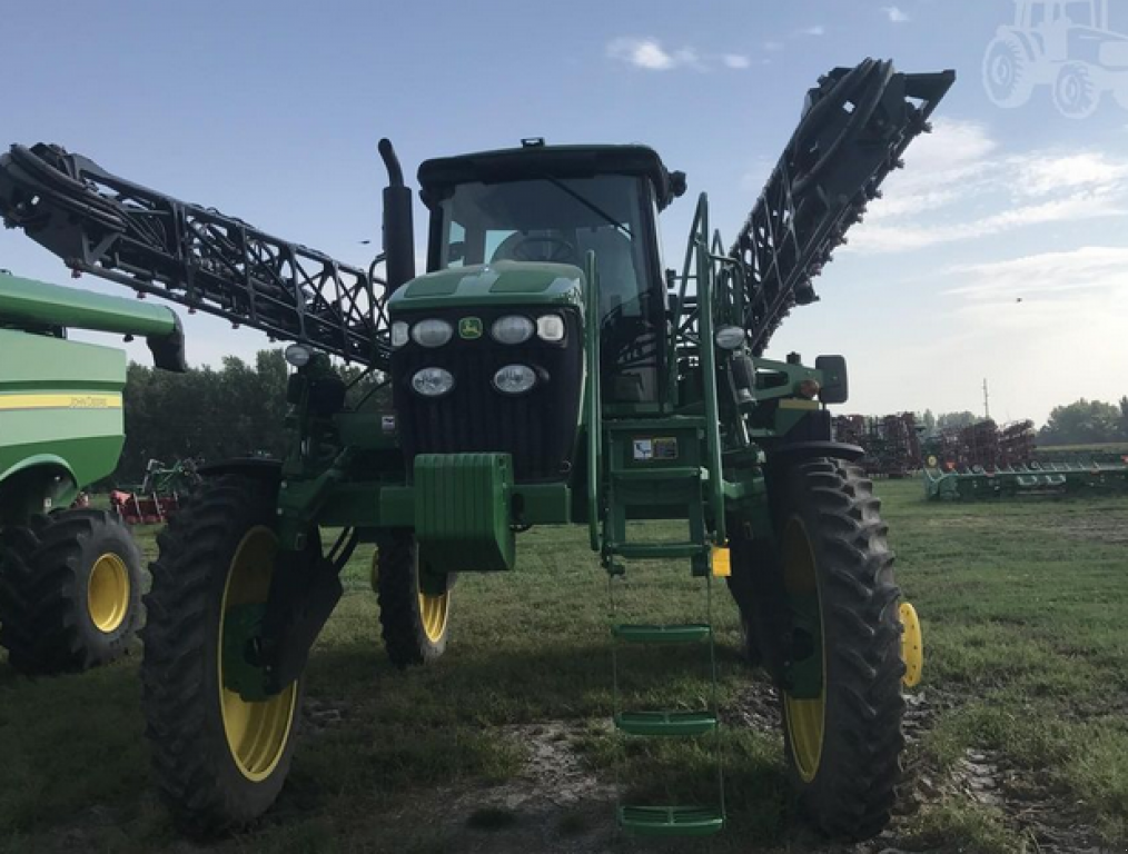 Selbstfahrspritze typu John Deere 4830,  v Біла Церква (Obrázek 3)