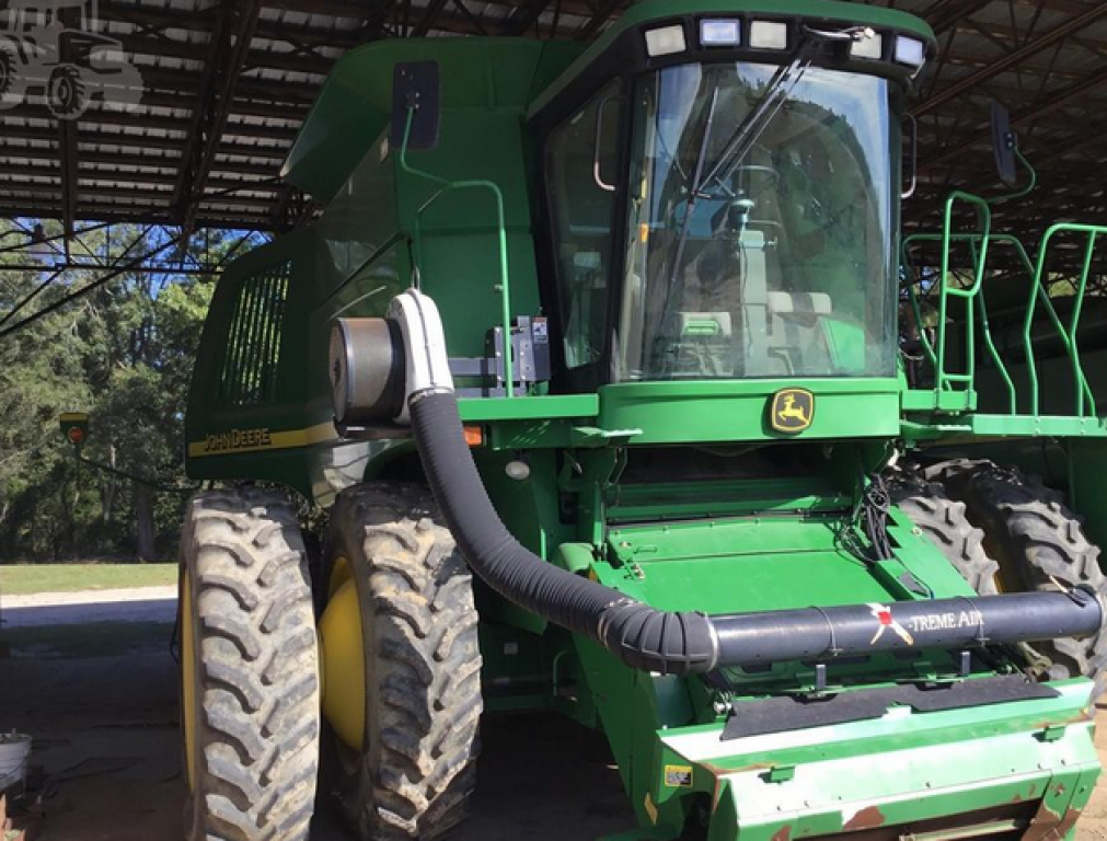 Oldtimer-Mähdrescher a típus John Deere 9660 STS,  ekkor: Біла Церква (Kép 1)