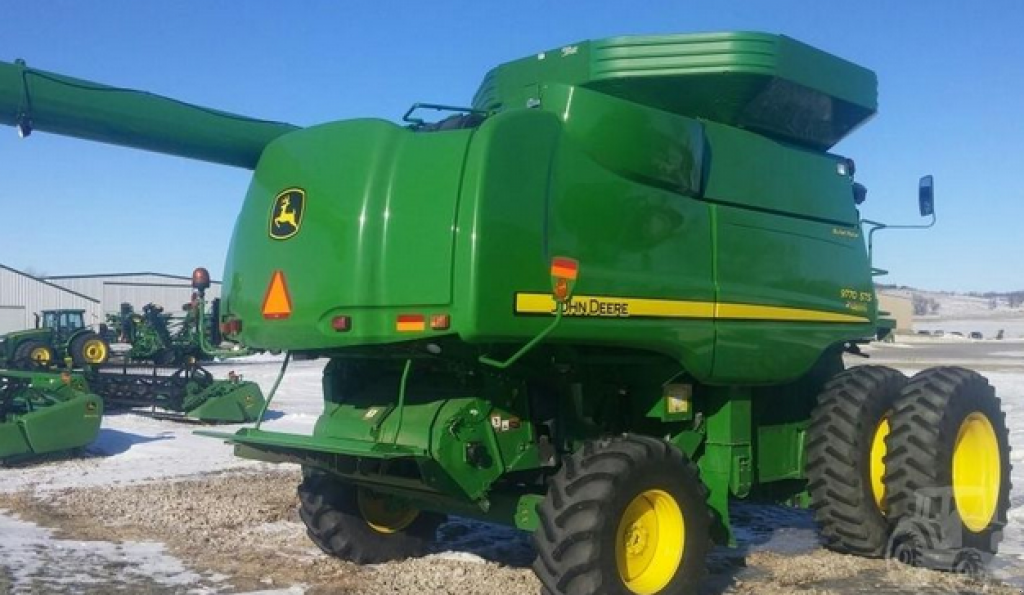 Oldtimer-Mähdrescher a típus John Deere 9770 STS, Neumaschine ekkor: Біла Церква (Kép 3)