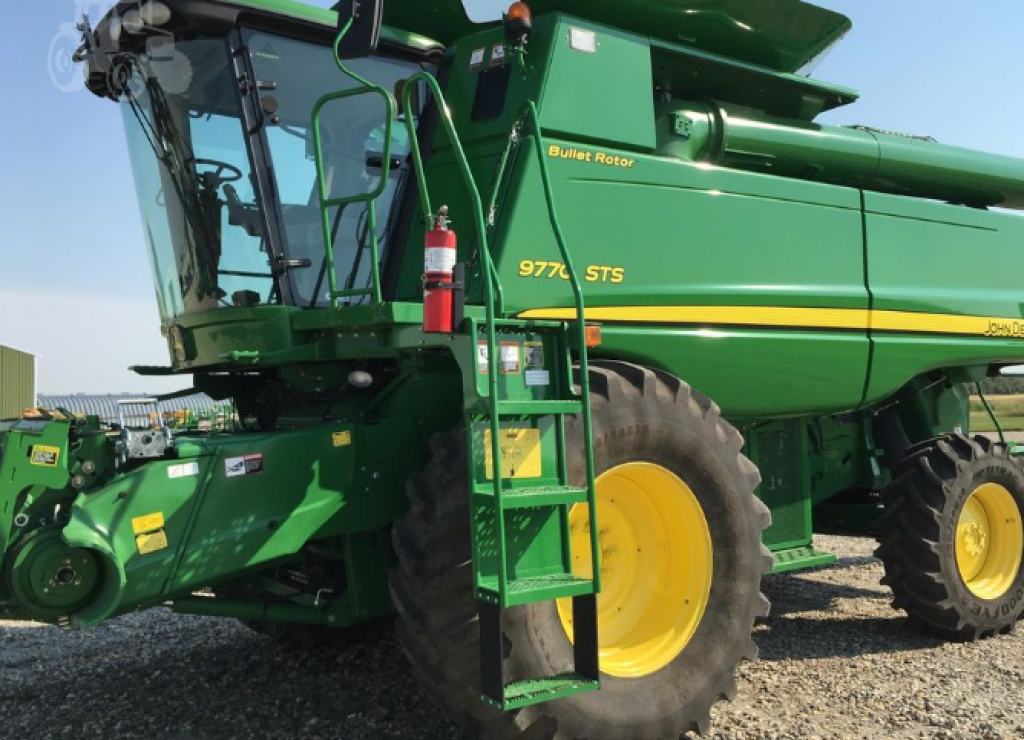 Oldtimer-Mähdrescher del tipo John Deere 9770 STS, Neumaschine In Біла Церква (Immagine 1)