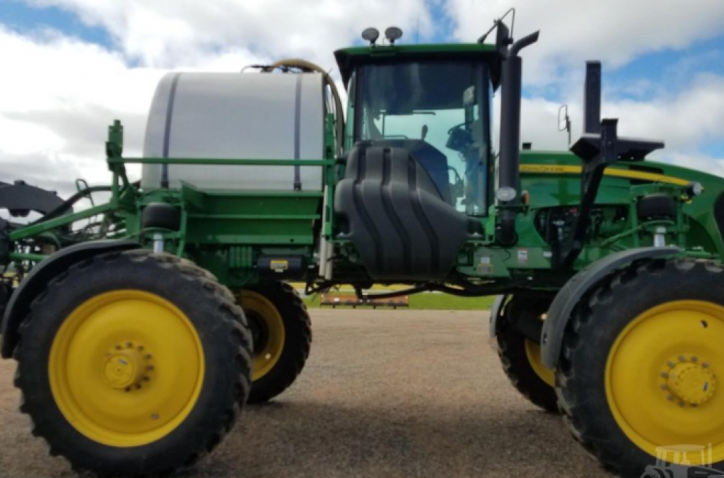 Selbstfahrspritze typu John Deere 4830,  v Біла Церква (Obrázek 2)