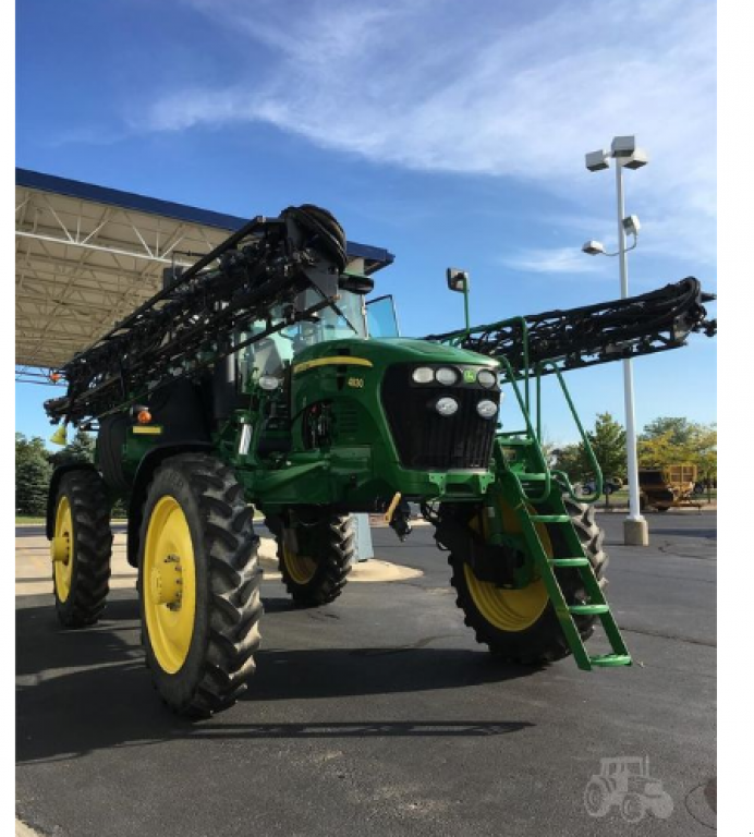 Selbstfahrspritze typu John Deere 4830,  v Біла Церква (Obrázek 1)